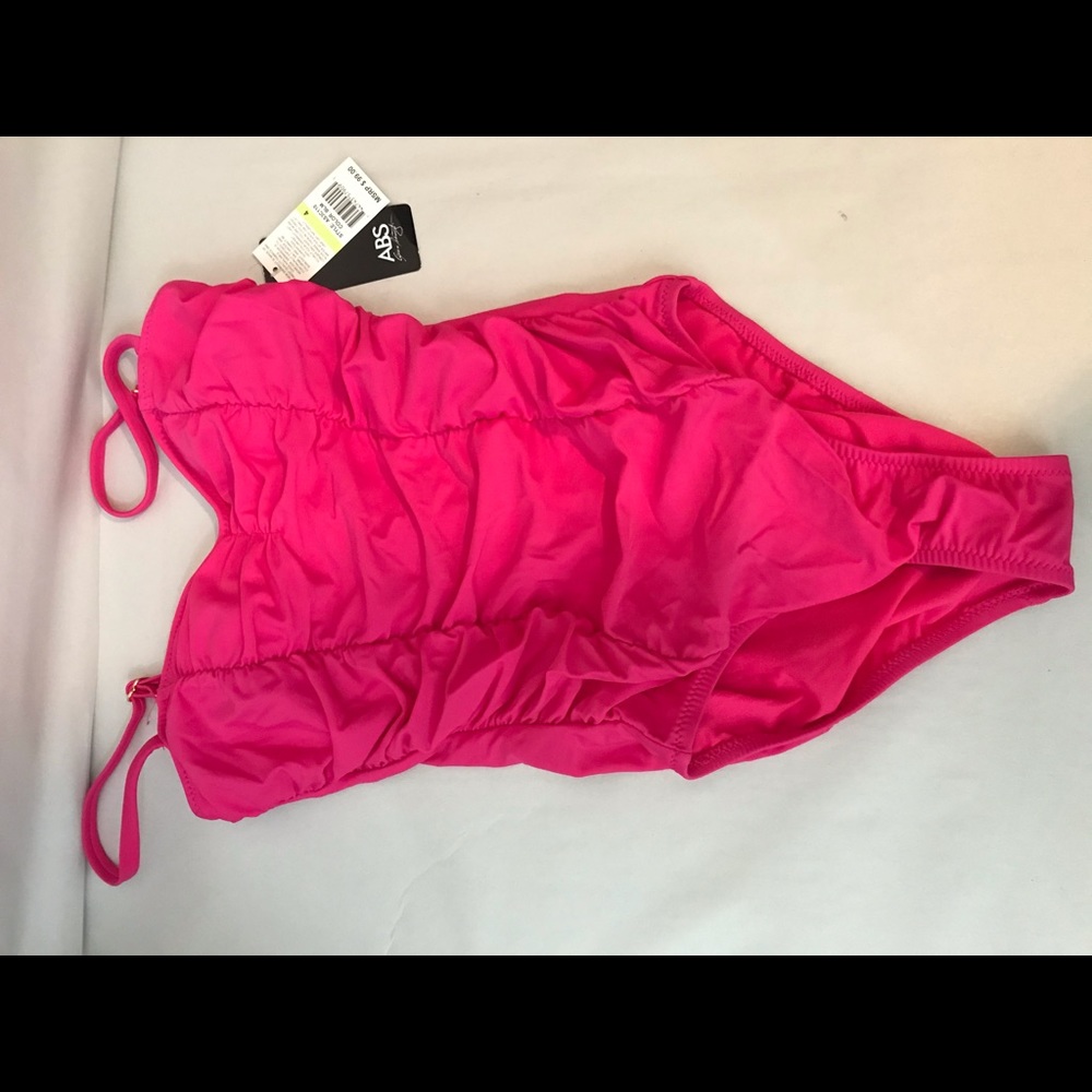 One piece Swimsuit New with tags